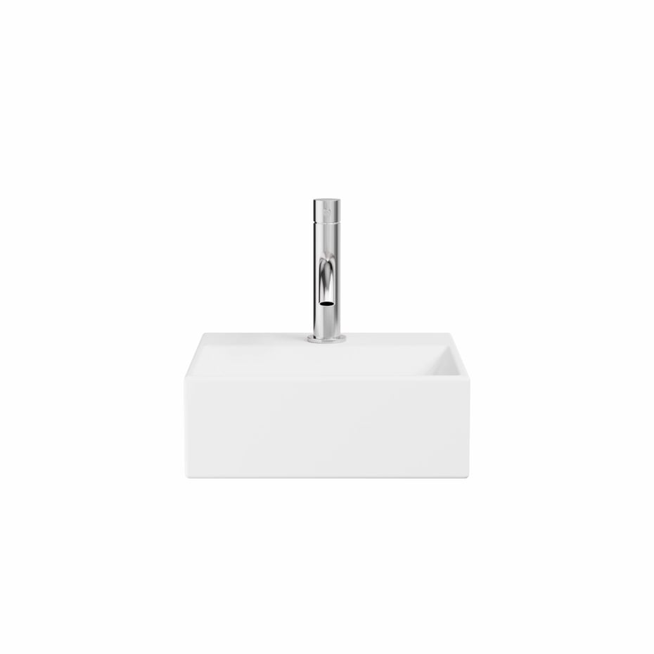 bk0301suwm-cut.jpg
