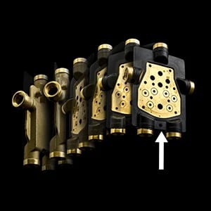 Crossbox rubber-shroud 5