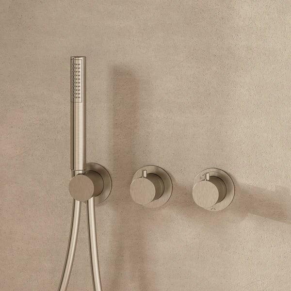 Module MPRO 3 Outlet Shower Valve