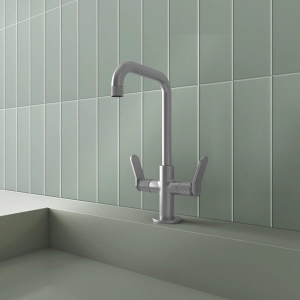 Calix Dual Control Basin Tap